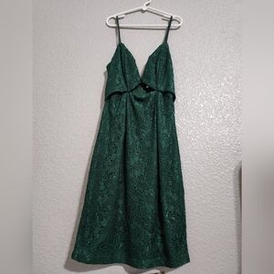 Line & Dot Forest Green Lace Midi Dress